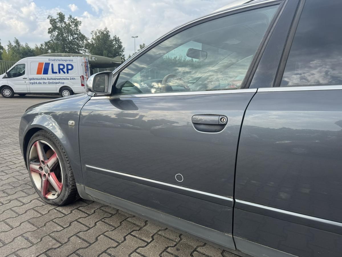 Audi A4 8E original T&uuml;r vorn links LX7Z Delfingrau Metallic 5-T&uuml;rer Rohbau Bj.2002